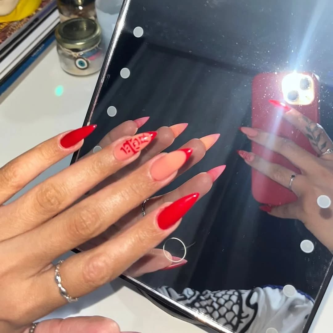 Trabalho feito no Mariana Nails Studio 4